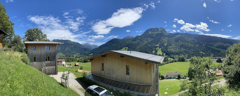 Urlaub mit 10 Personen in unseren zwei Ferienhäusern im Allgäu, Bad Hindelang