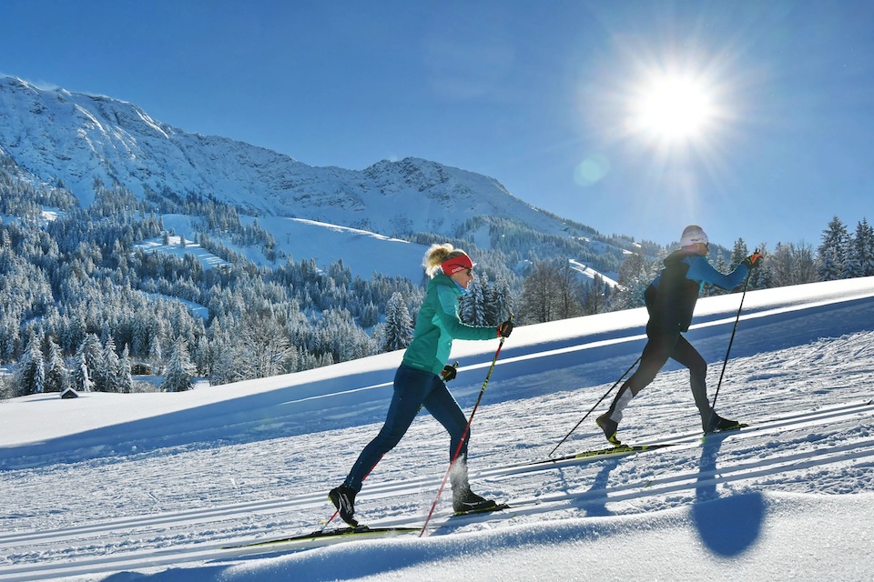 Langlauf in Bad Hindelang: Allgäu Winterurlaub im Hirschbachwinkel buchen